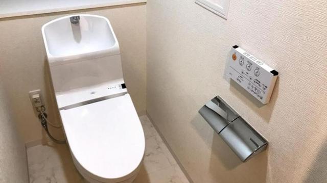 トイレ　ウォシュレット付トイレ