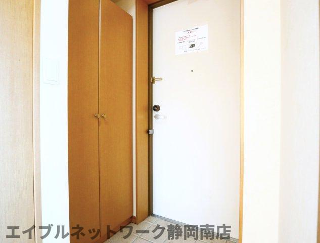 玄関　きれいな玄関です