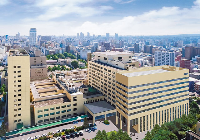 病院　札幌医科大学附属病院（病院）まで561m