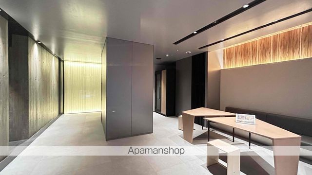 ロビー　ロビー