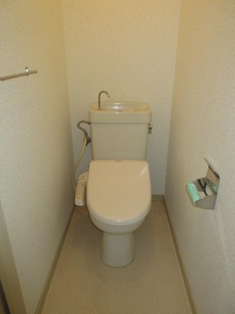 下山ビルのトイレ写真