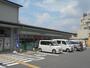 コンビニ　ファミリーマート 嵯峨新宮町店（コンビニ）まで268m