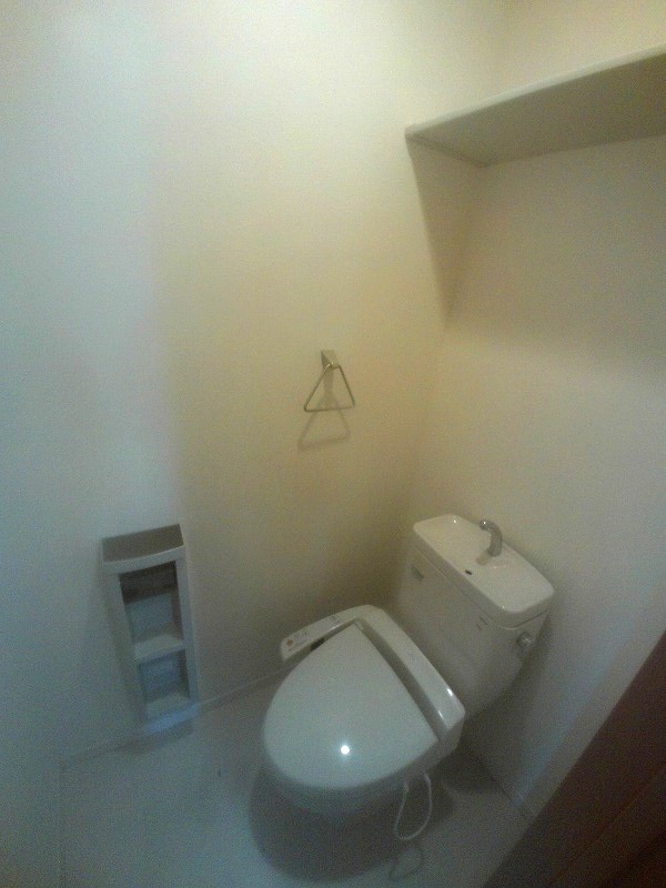 シャーメゾンさくらのトイレ写真