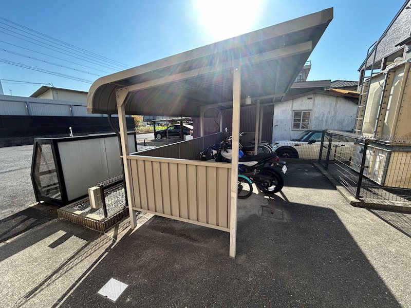 その他共有部分　屋根付き駐輪場