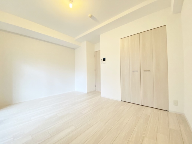 居室・リビング　ホワイトカラーコーデされたお部屋