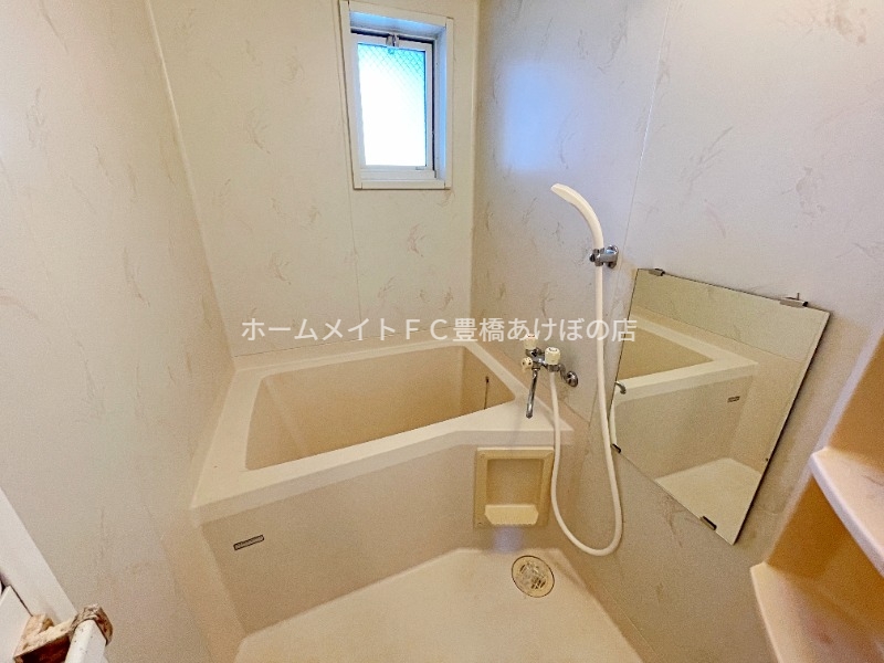 バス・シャワールーム　同型別部屋写真