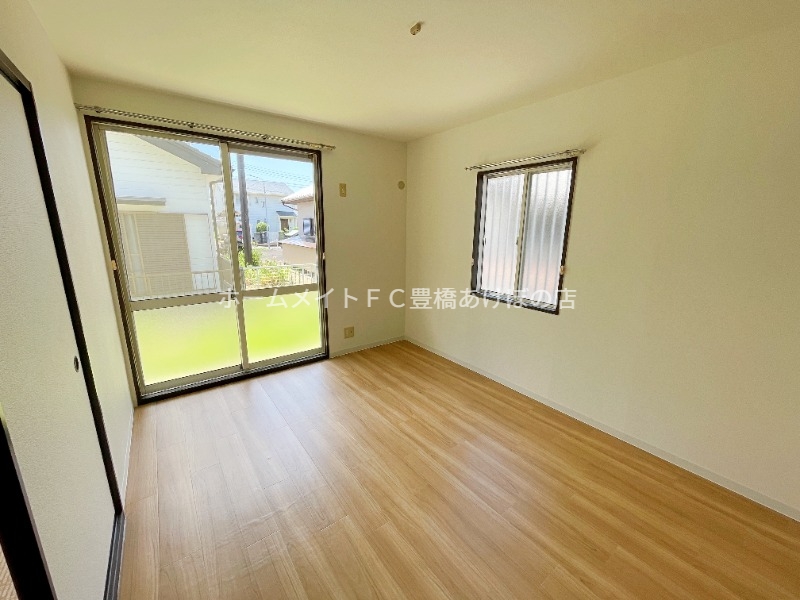 居室・リビング　同型別部屋写真