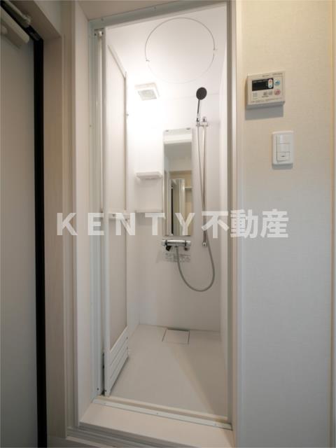 バス・シャワールーム　きれいなシャワールームです