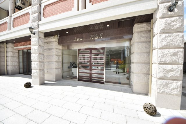 エントランス　Luxe玉造II　エントランス
