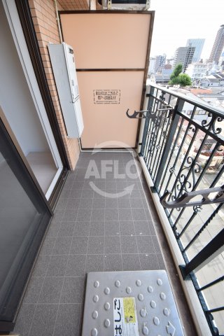 バルコニー　Luxe玉造II　バルコニー