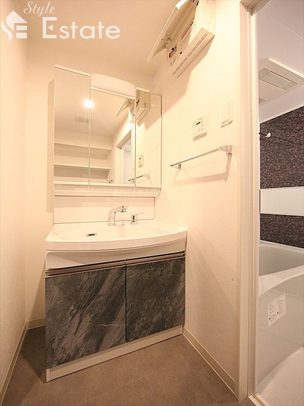 洗面設備　洗面所