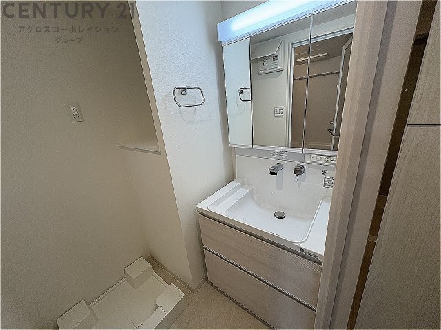 洗面設備　室内洗濯機置き場付きで便利！