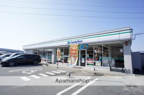 コンビニ　ファミリーマート　奈良藤ノ木台店（コンビニ）まで1038m