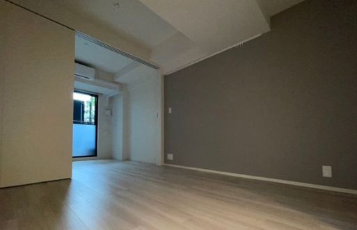 居室・リビング　別号室参考写真