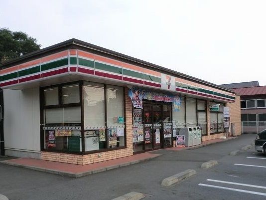 コンビニ　セブンイレブン安中岩井店（コンビニ）まで1700m
