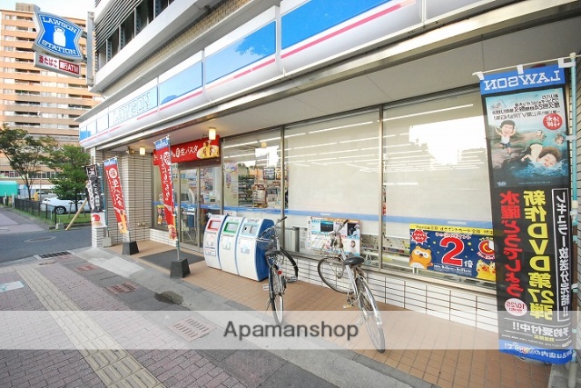 コンビニ　ローソン　鹿児島新屋敷店（コンビニ）まで240m