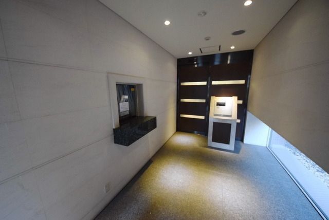 エントランス　毎日通るエントランスはこのようになっています