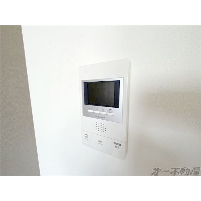 セキュリティ　モニター付きインターホン