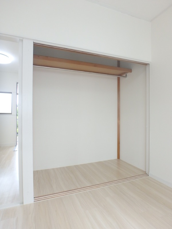 収納　図面と現状に相違がある場合には現状を優先