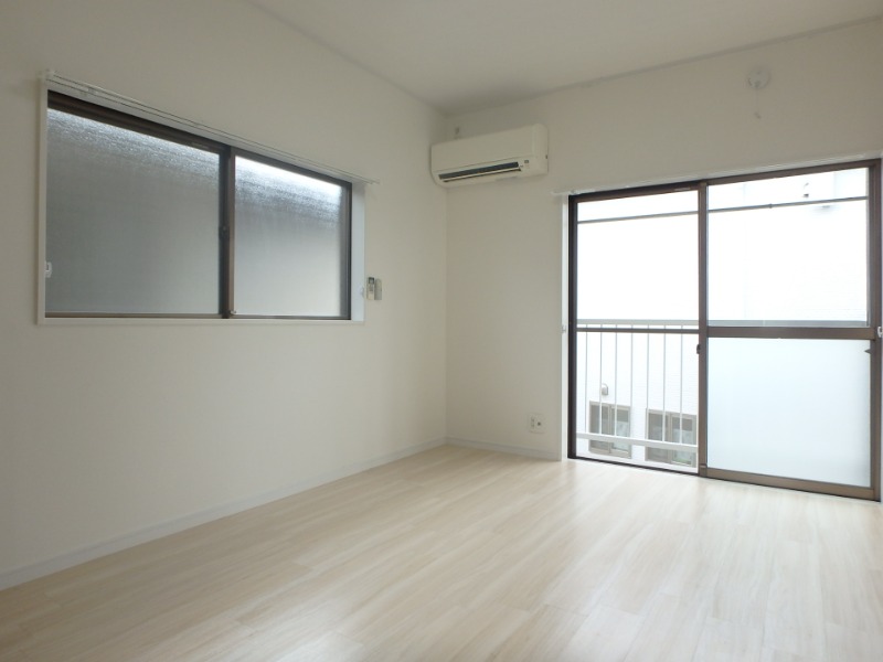 居室・リビング　図面と現状に相違がある場合には現状を優先