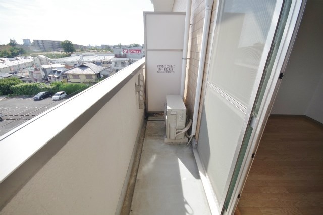 バルコニー　※同物件の別室写真になります。