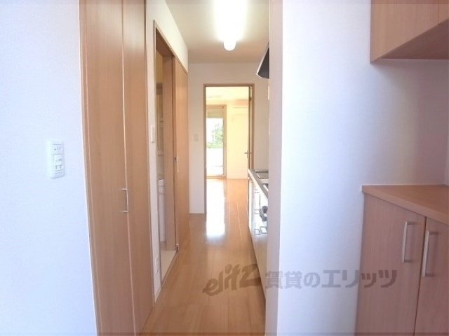 その他部屋・スペース　廊下