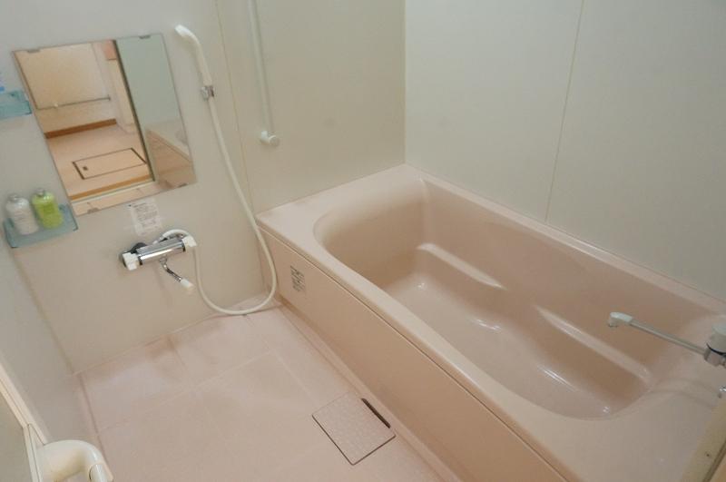 バス・シャワールーム　浴室