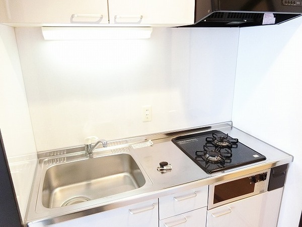 キッチン　お料理好きの方に嬉しいシステムキッチン！