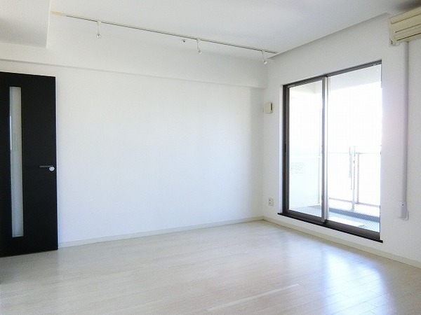 その他部屋・スペース　明るい洋室！