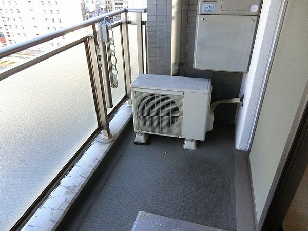 バルコニー　採光良好！