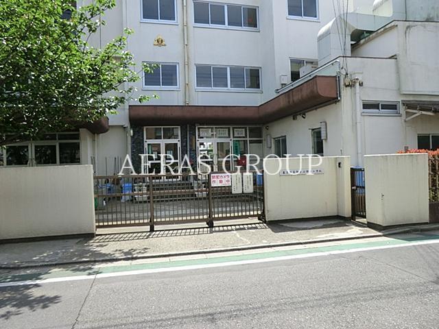 小学校　葛飾区立鎌倉小学校（小学校）まで384m