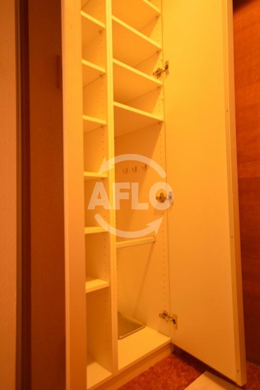 その他　レインボーコート谷町五　シューズBOX