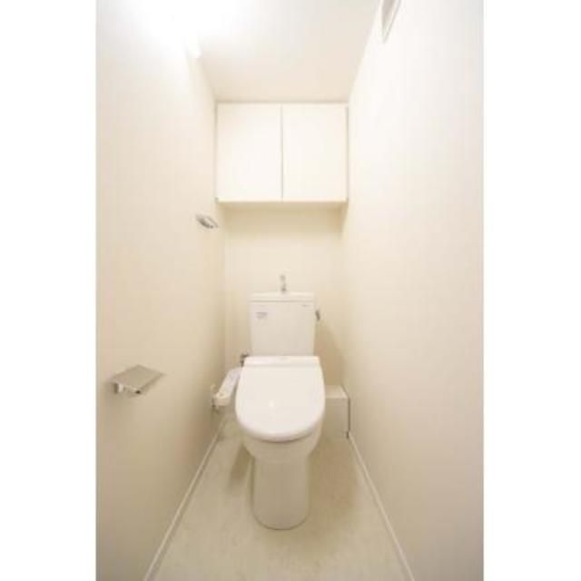 トイレ　写真は同タイプ住居です。