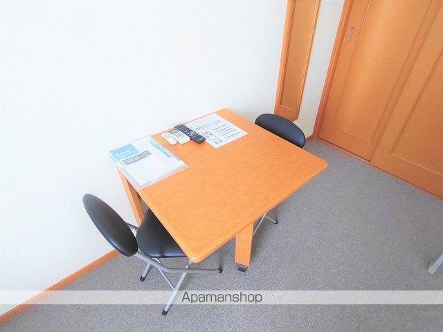 レオパレスレジデンス城ヶ崎の内装写真