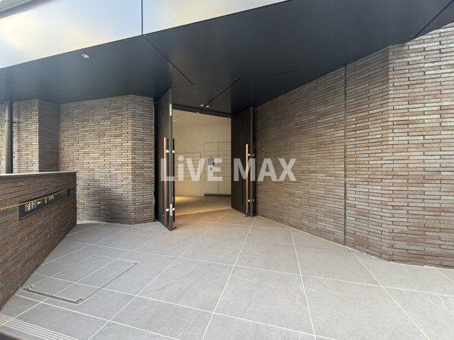 エントランス　同間取り別部屋参考。