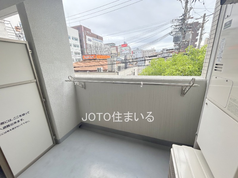 バルコニー
