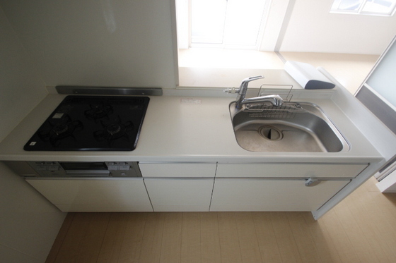 キッチン　※別部屋の写真です