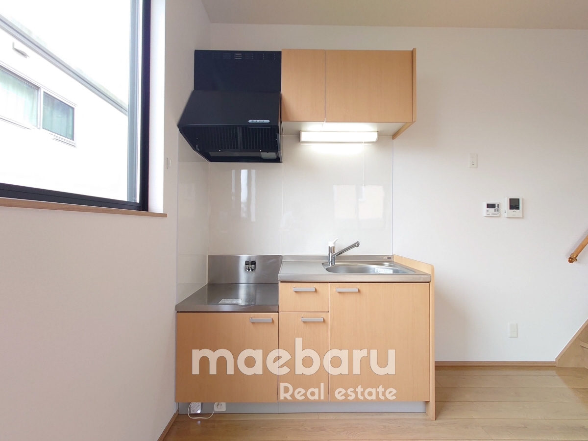 キッチン　換気の良いキッチン　※写真別部屋