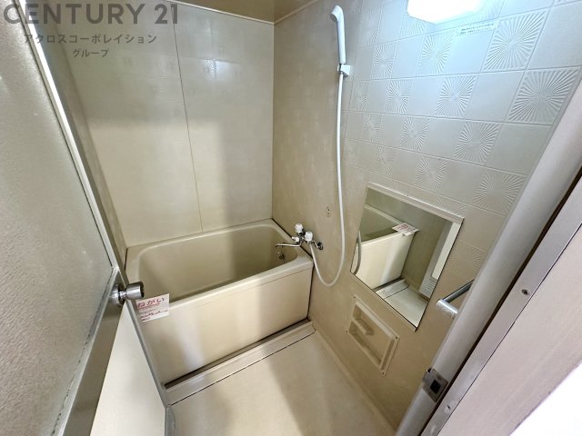 バス・シャワールーム　シンプルで機能的なユニットバスです！