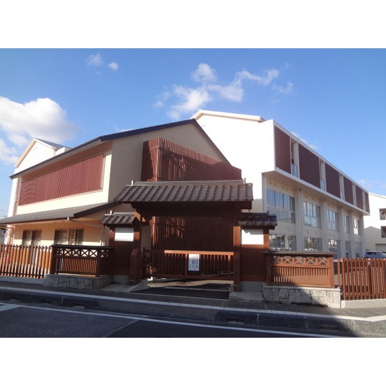 小学校　土浦市立土浦小学校（小学校）まで1300m