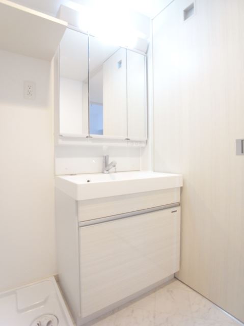 洗面設備　独立洗面台