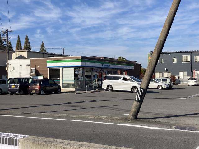 コンビニ　ファミリーマート大垣築捨町店（コンビニ）まで2131m