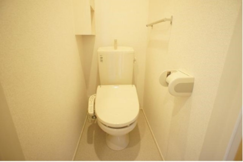 トイレ　図面と現状に相違がある場合には現状を優先