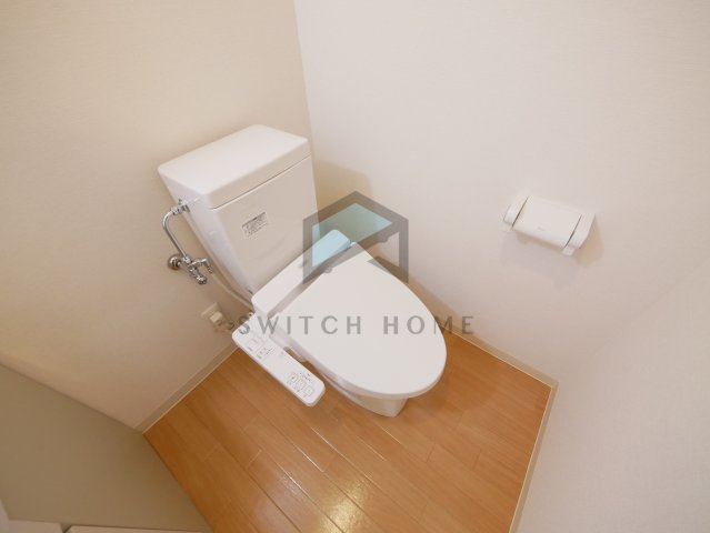 近鉄奈良線 河内小阪駅 徒歩3分 11階建 築12年のトイレ写真