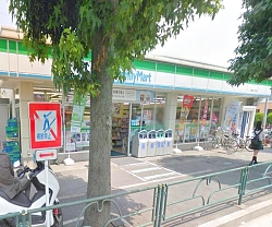 コンビニ　ファミリーマート 上鷺宮二丁目店（コンビニ）まで640m