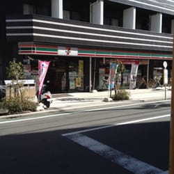 コンビニ　セブンイレブン 練馬中村3丁目北店（コンビニ）まで571m