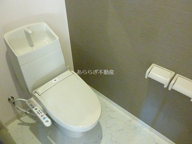 トイレ　シャワー付トイレ