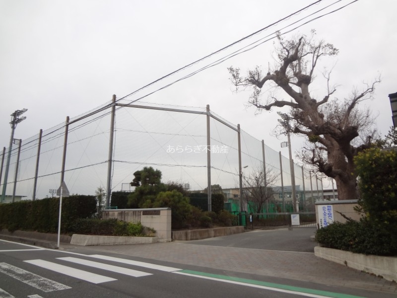 中学校　浜松市立新津中学校（中学校）まで767m