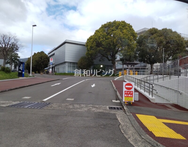 大学・短大　長崎大学　東門（大学・短大）まで126m