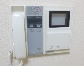 セキュリティ　モニター付きインターホン